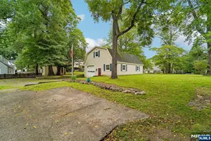 46 Schraalenburgh Rd, Haworth, NJ 07641 - Photo 34