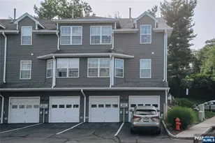 20 S Midland Ave I2, Kearny, NJ 07032 - Photo 1