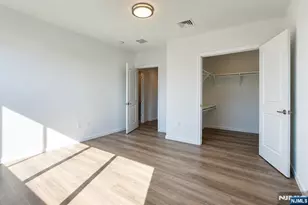 2 Executive Dr 902, Fort Lee, NJ 07024 - Photo 14