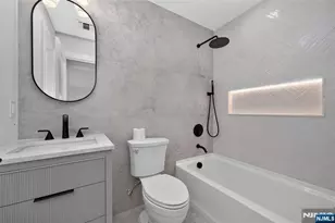 85 Oliver Rd, Paramus, NJ 07652 - Photo 34