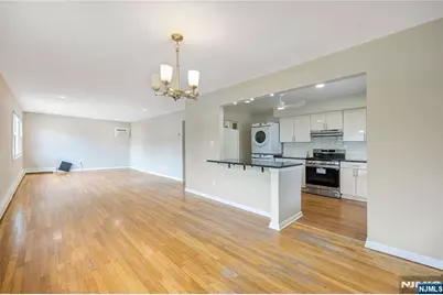 24 Ruby Avenue 2nd Fl #2nd Fl, Palisades Park, NJ 07650 - Photo 2