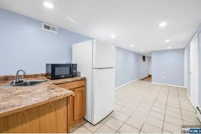255 Fairview Avenue, Verona, NJ 07044 - Photo 30