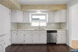24 Ruby Ave 1st Floor, Palisades Park, NJ 07650 - Photo 10