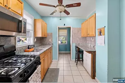 322 Kaplan Avenue, Hackensack, NJ 07601 - Photo 8