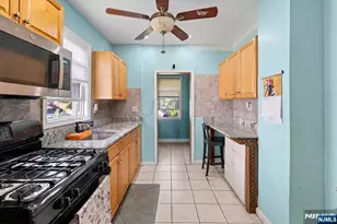 322 Kaplan Ave, Hackensack, NJ 07601 - Photo 8