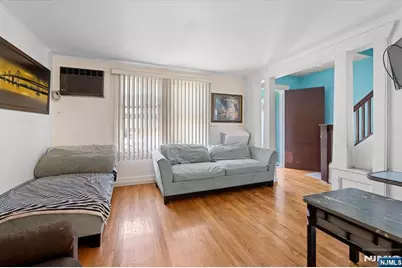 322 Kaplan Avenue, Hackensack, NJ 07601 - Photo 4