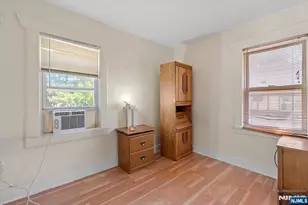 322 Kaplan Ave, Hackensack, NJ 07601 - Photo 18