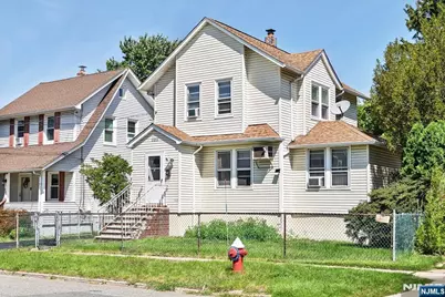322 Kaplan Avenue, Hackensack, NJ 07601 - Photo 2