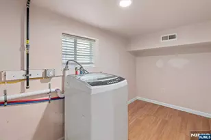 322 Kaplan Ave, Hackensack, NJ 07601 - Photo 14