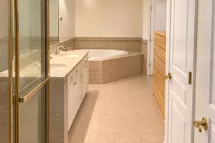 120 White Pine Ct U114, Paramus, NJ 07652 - Photo 8
