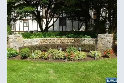 917 Thoreau Court, Mahwah, NJ 07430 - Photo 1