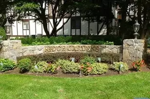 917 Thoreau Ct, Mahwah, NJ 07430 - Photo 1