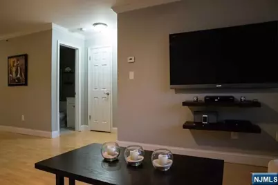 917 Thoreau Court, Mahwah, NJ 07430 - Photo 6