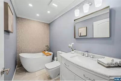 1002 Boxwood Court, Mahwah, NJ 07430 - Photo 18
