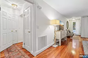 438 Santiago Ct, Mahwah, NJ 07430 - Photo 26