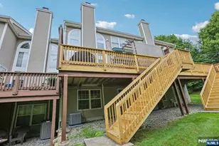 438 Santiago Ct, Mahwah, NJ 07430 - Photo 50