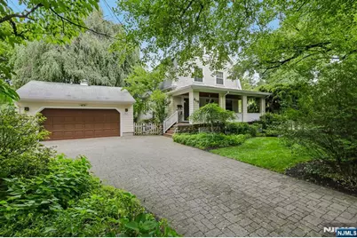 419 Hollywood Avenue, Ho Ho Kus, NJ 07423 - Photo 1
