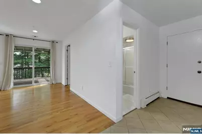 198 Scharer Avenue, Northvale, NJ 07647 - Photo 8