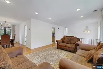 198 Scharer Avenue, Northvale, NJ 07647 - Photo 14