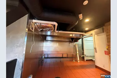 534 Kearny Avenue Store Right #STORE RIGHT, Kearny, NJ 07032 - Photo 10