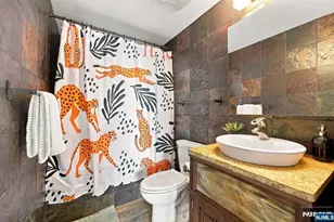 2 Constitution Ct 701, Hoboken, NJ 07030 - Photo 12