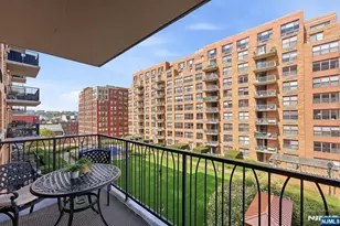 2 Constitution Ct 701, Hoboken, NJ 07030 - Photo 10