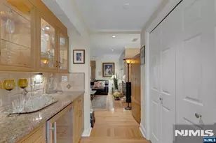 2 Eliot Ct, Teaneck Township, NJ 07666 - Photo 6