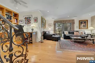 2 Eliot Ct, Teaneck Township, NJ 07666 - Photo 12