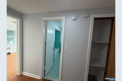 235 Pulaski Avenue 2nd Floor #2nd Floor, Wallington, NJ 07057 - Photo 12