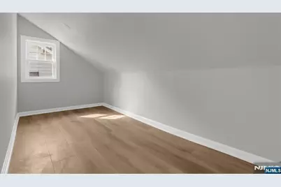 51 Sunset Avenue, Bloomfield, NJ 07003 - Photo 12