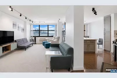 7000 E Boulevard E 26E #26E, Guttenberg, NJ 07093 - Photo 4