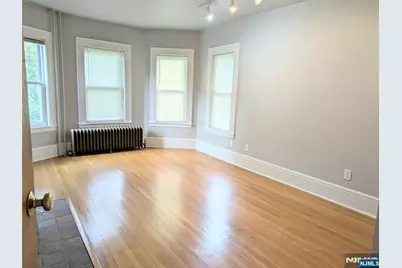 438 Van Dyke Street, Ridgewood, NJ 07450 - Photo 6