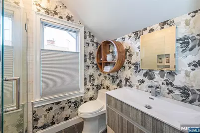85 Evergreen Avenue, Bloomfield, NJ 07003 - Photo 40