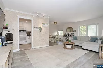 550 Fairview Avenue 302 #302, Westwood, NJ 07675 - Photo 1