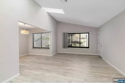 1471 John Street 1471 #1471, Fort Lee, NJ 07024 - Photo 6