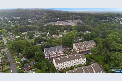 9 Goffle Brook Court 205 #205, Hawthorne, NJ 07506 - Photo 24