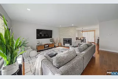 101 Oak Street E7 #E7, Oakland, NJ 07436 - Photo 16
