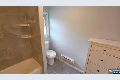 150 Jay Avenue, Lyndhurst Township, NJ 07071 - Photo 8
