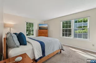 945 Juniper Way, Mahwah, NJ 07430 - Photo 20