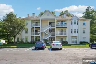945 Juniper Way, Mahwah, NJ 07430 - Photo 1