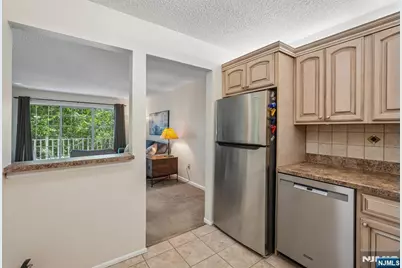 945 Juniper Way, Mahwah, NJ 07430 - Photo 16