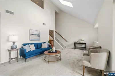 2902 Mark Twain Way, Mahwah, NJ 07430 - Photo 8