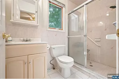 1481 Endicott Terrace, Teaneck Township, NJ 07666 - Photo 14