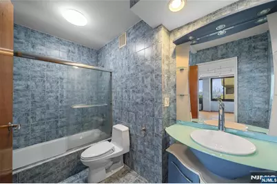 200 Winston Drive 718 #718, Cliffside Park, NJ 07010 - Photo 28