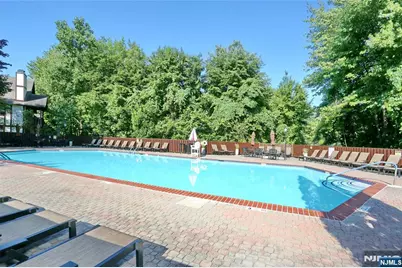 2406 Hemingway 2406 #2406, Mahwah, NJ 07430 - Photo 46