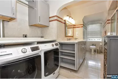 185 E Palisade Avenue B1B #B1B, Englewood, NJ 07631 - Photo 24