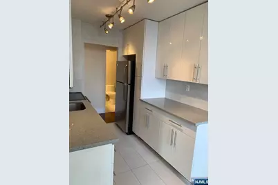 200 Winston Drive C2611 #C2611, Cliffside Park, NJ 07010 - Photo 6