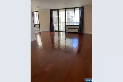 200 Winston Drive C2611 #C2611, Cliffside Park, NJ 07010 - Photo 4