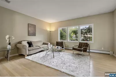 8 Marion Court, Ho Ho Kus, NJ 07423 - Photo 12