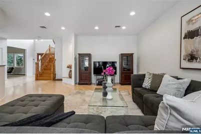 8 Marion Court, Ho Ho Kus, NJ 07423 - Photo 6